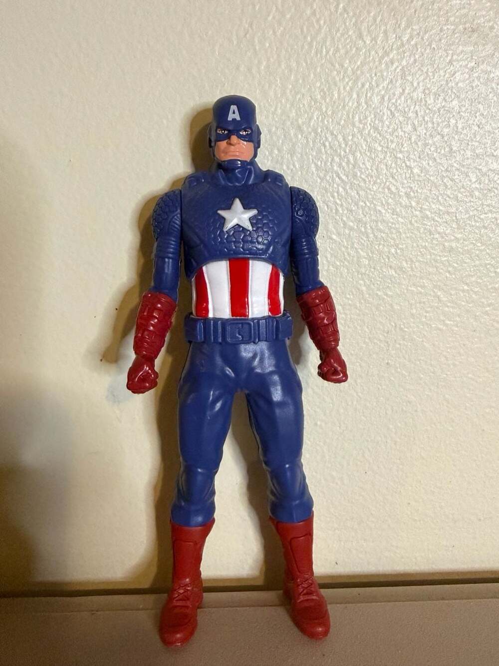 Hasbro Marvel 2015 Captain America 6-Inch Action Figure